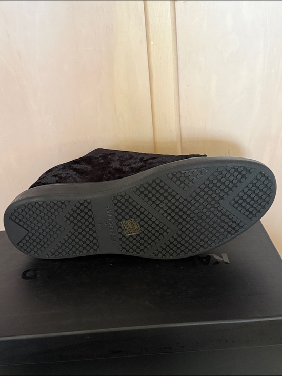 Karl Lagerfeld Paris 12M Black Leather and Velvet Slip-On Loafers Sneakers main image 9
